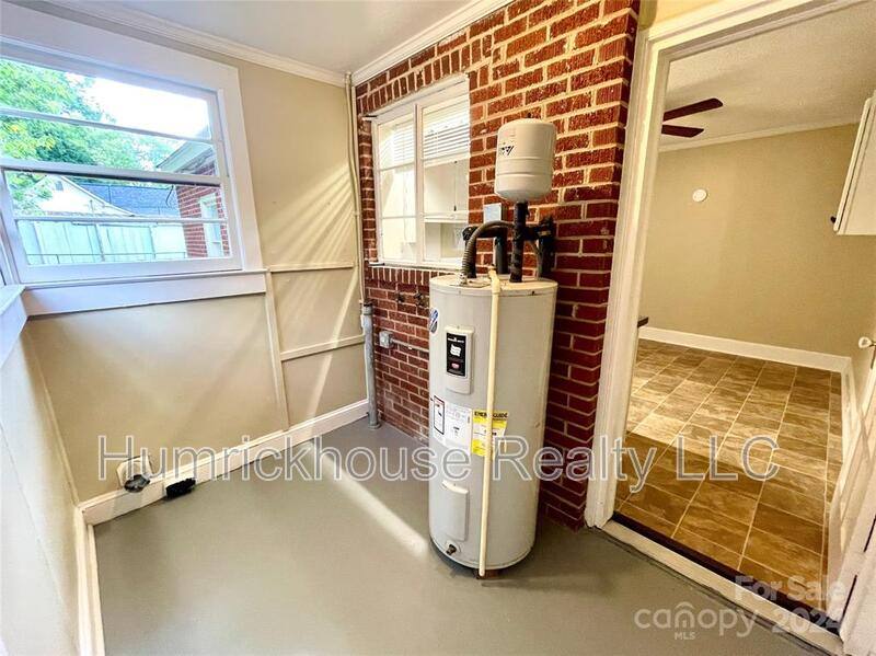 House for rent at 338 Magnolia St NW, Concord, NC 28025