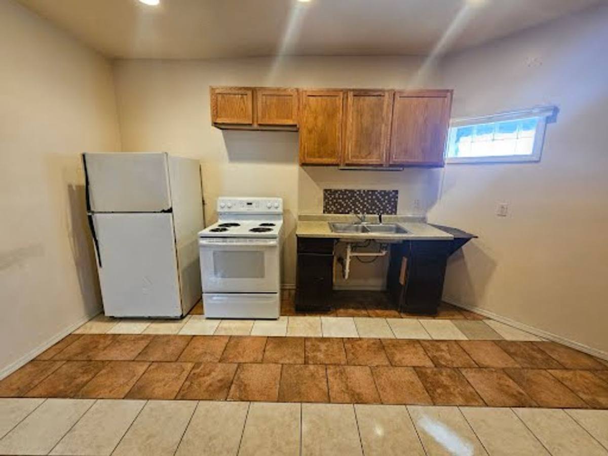 Apartment for rent at 2323-2337 S 5th St, Milwaukee, WI 53207