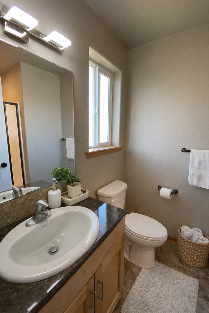 Townhouse for rent at 614 S 3rd St A-D, Selah, WA 98942