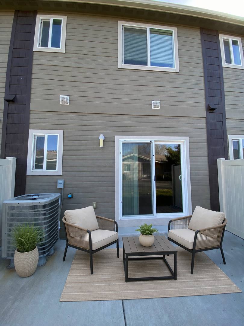 Townhouse for rent at 614 S 3rd St A-D, Selah, WA 98942