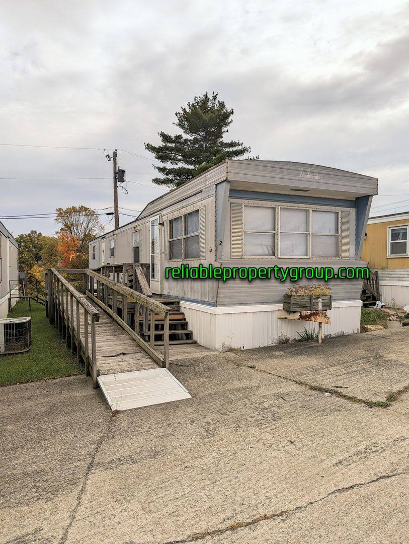 House for rent at 5614 W Cook Rd, Fort Wayne, IN 46818