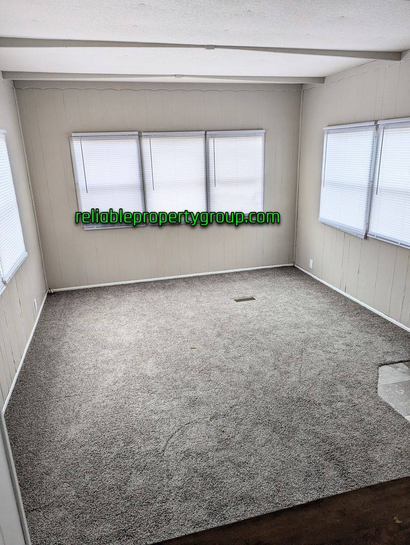 House for rent at 5614 W Cook Rd, Fort Wayne, IN 46818