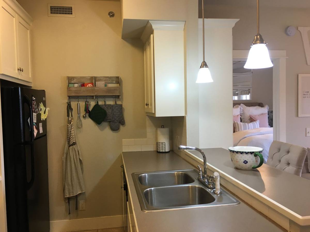 Apartment for rent at 705 W Douglas, Fayetteville, AR 72701