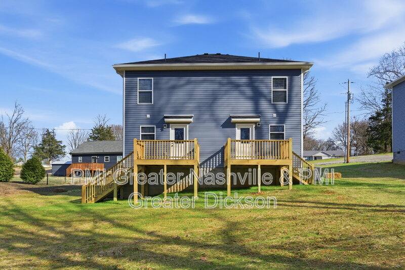Townhouse for rent at 118 Saw Mill Rd #B, Dickson, TN 37055