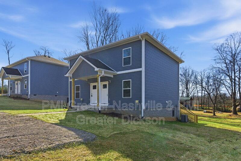 Townhouse for rent at 118 Saw Mill Rd #B, Dickson, TN 37055