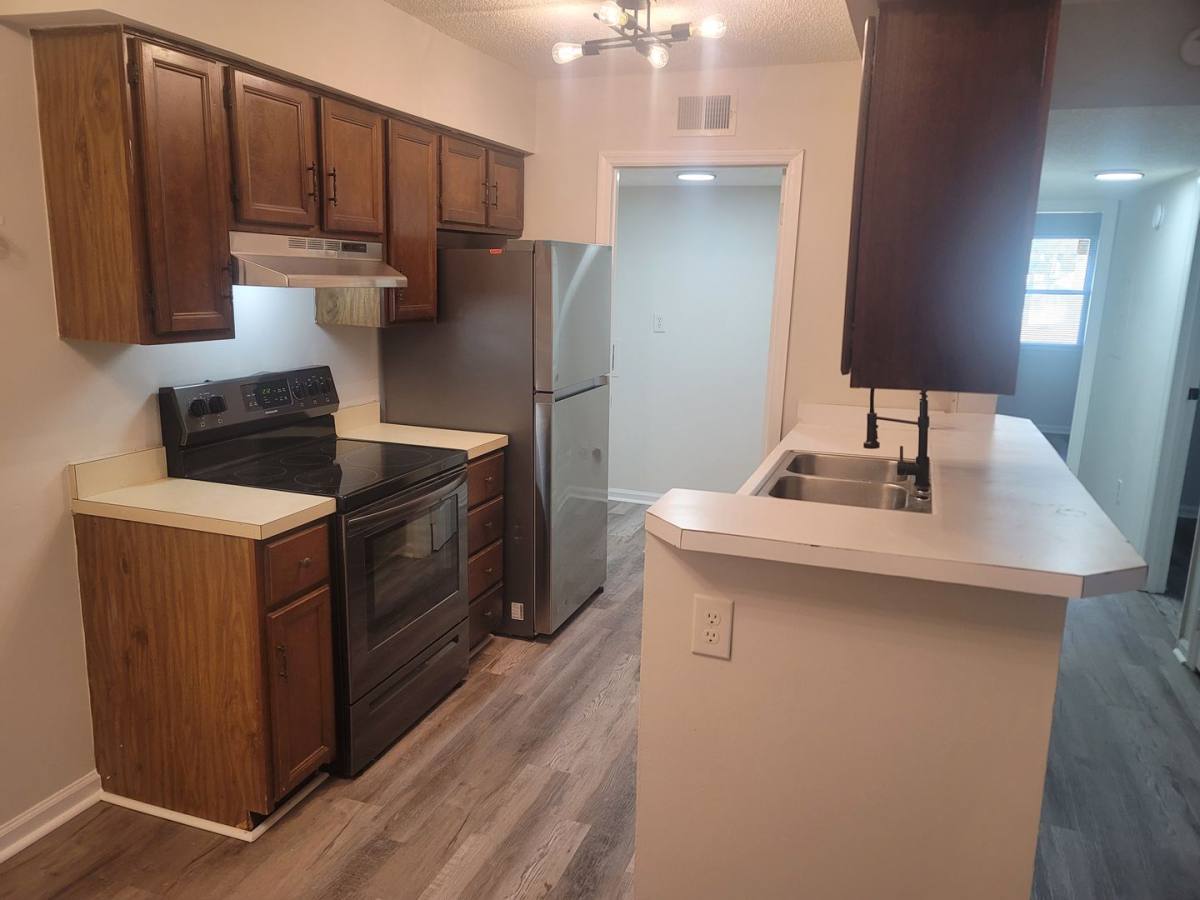 Apartment for rent at 1401 Elmtree Rd, Columbia, SC 29209