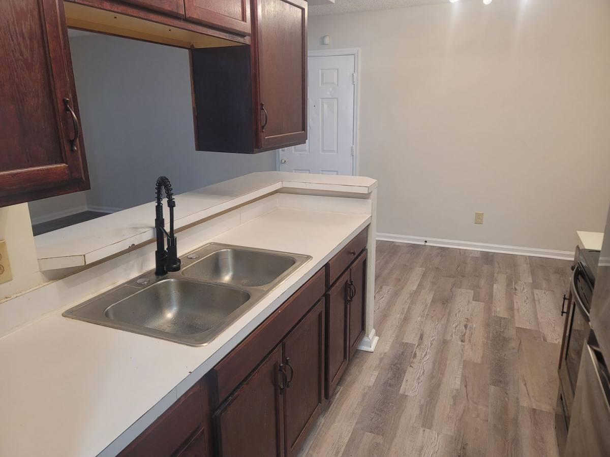 Apartment for rent at 1401 Elmtree Rd, Columbia, SC 29209