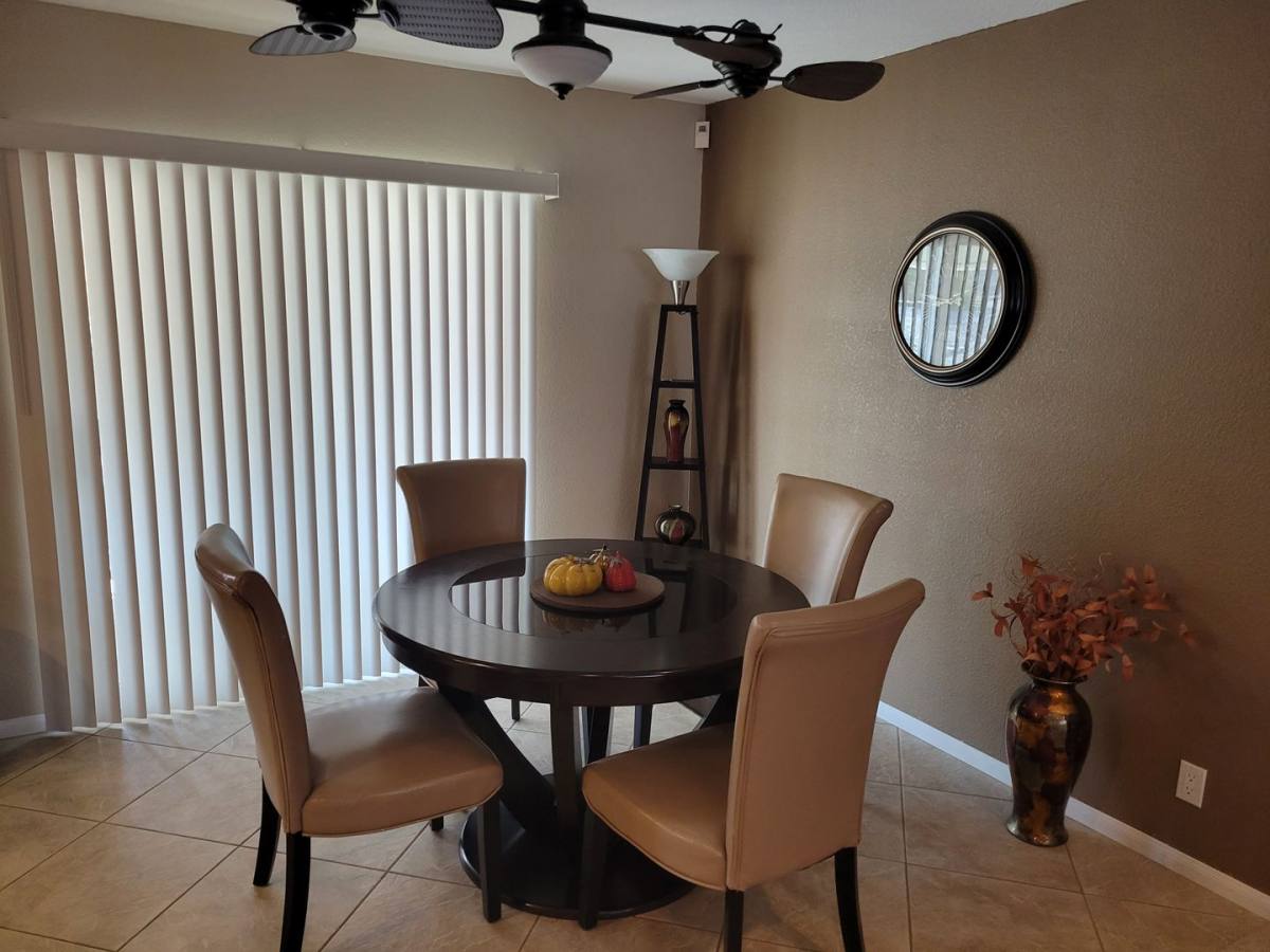 House for rent at 3740 Breakwater Dr, Lake Havasu City, AZ 86406