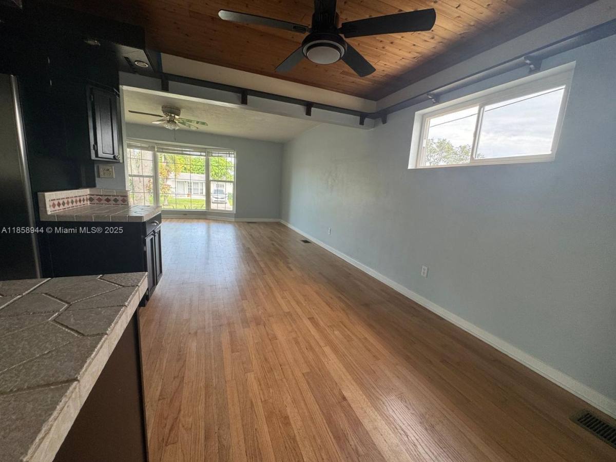 House for rent at 141 NW 72 Way A, Hollywood, FL 33024
