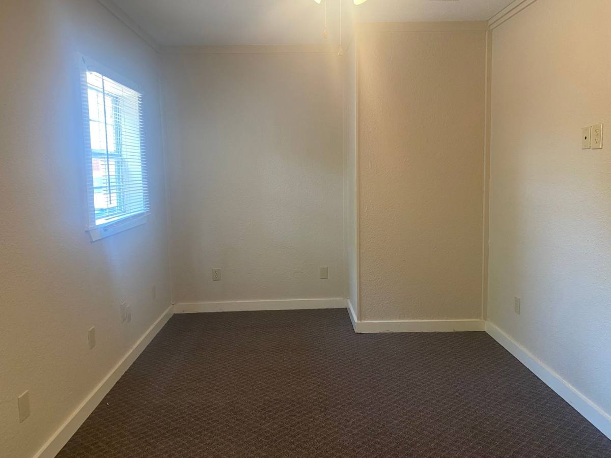 House for rent at 1305 S 21st St, Temple, TX 76504