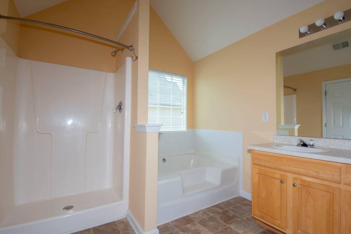 House for rent at 240 Dairyland Dr, Covington, GA 30016