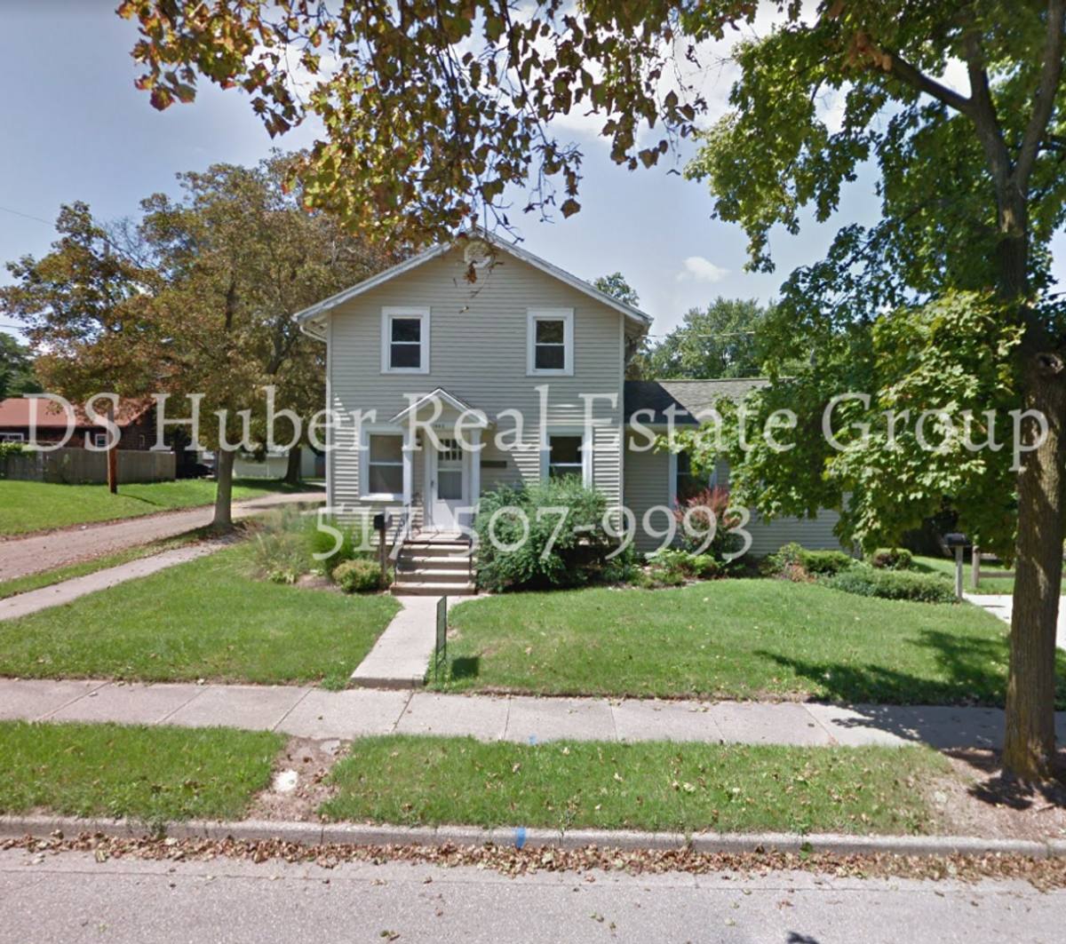 Apartment for rent at 1443 Roselawn Ave, Lansing, MI 48915