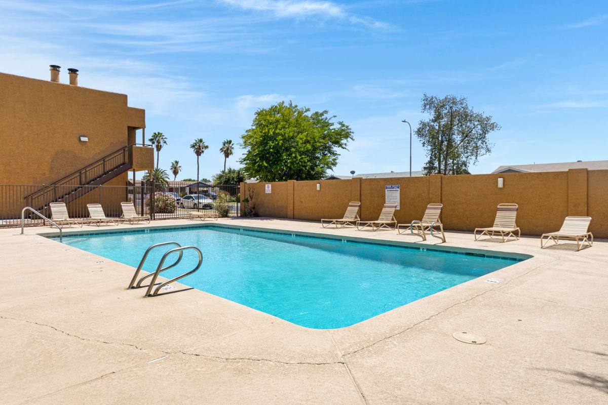 Condo for rent at 11640 N 51 Ave, Glendale, AZ 85304