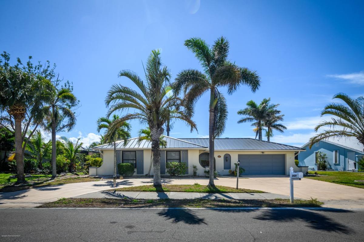 House for rent at 2429 Aqui Esta Dr, Punta Gorda, FL 33950