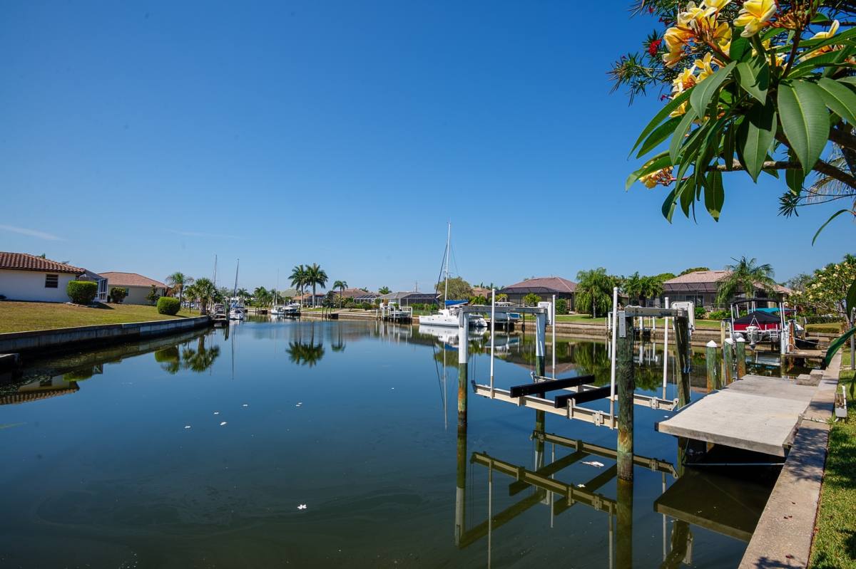 House for rent at 2429 Aqui Esta Dr, Punta Gorda, FL 33950