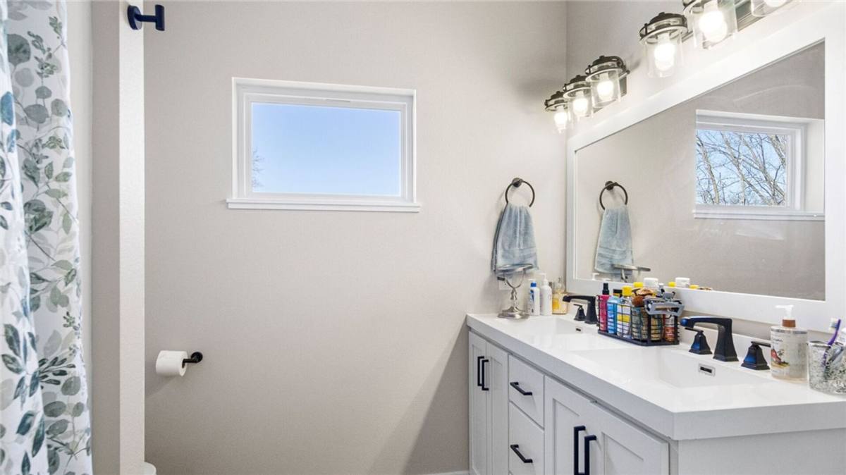 Apartment for rent at 2303-2343 2nd St, Eau Claire, WI 54703