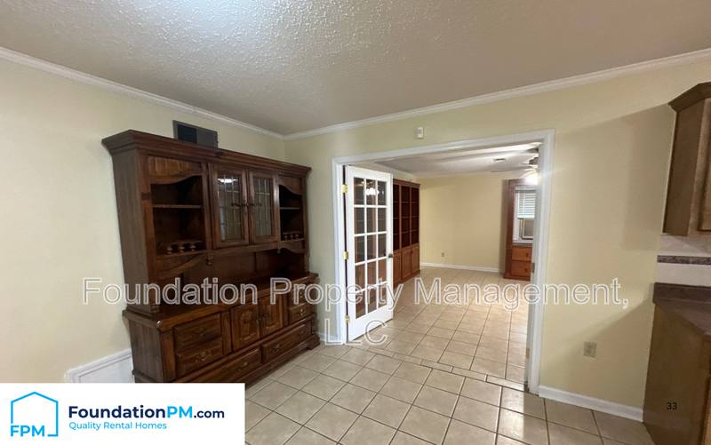 House for rent at 2621 Derbyshire Ave, Memphis, TN 38127