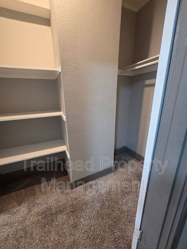 Apartment for rent at 3227 Central St #3, Kansas City, MO 64111