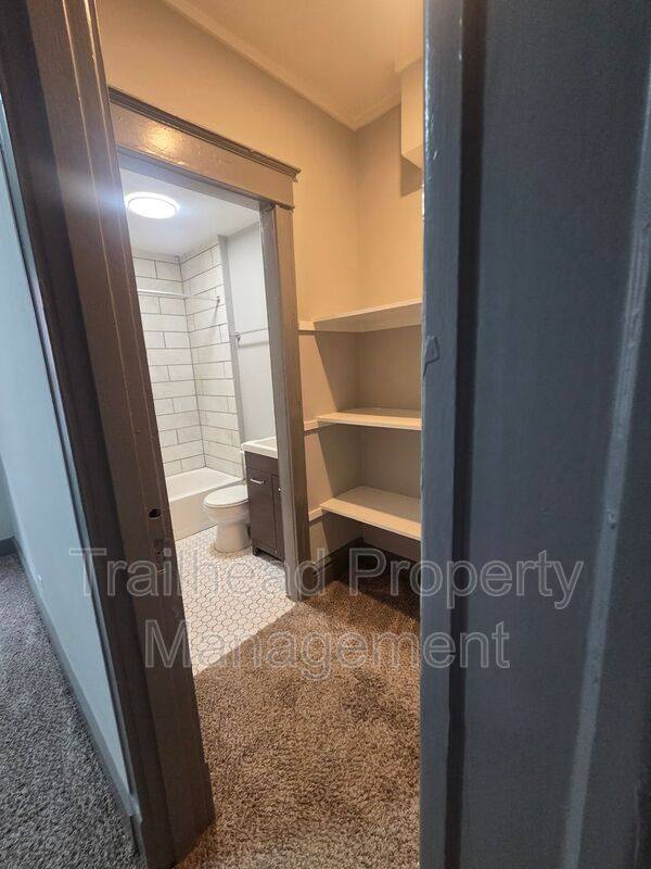 Apartment for rent at 3227 Central St #3, Kansas City, MO 64111