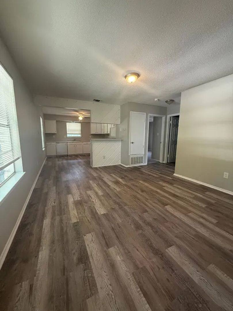 Apartment for rent at 103 Smith Lane, San Marcos, TX 78666