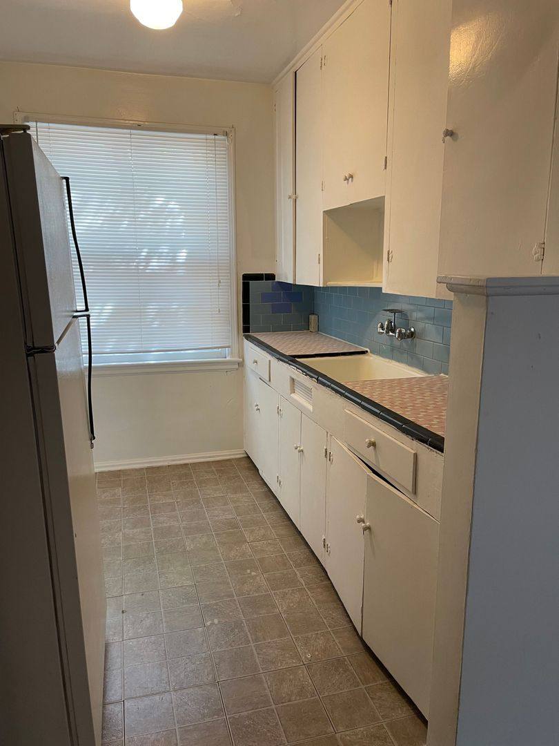 Apartment for rent at 1529 McDuff Ave S, Jacksonville, FL 32205