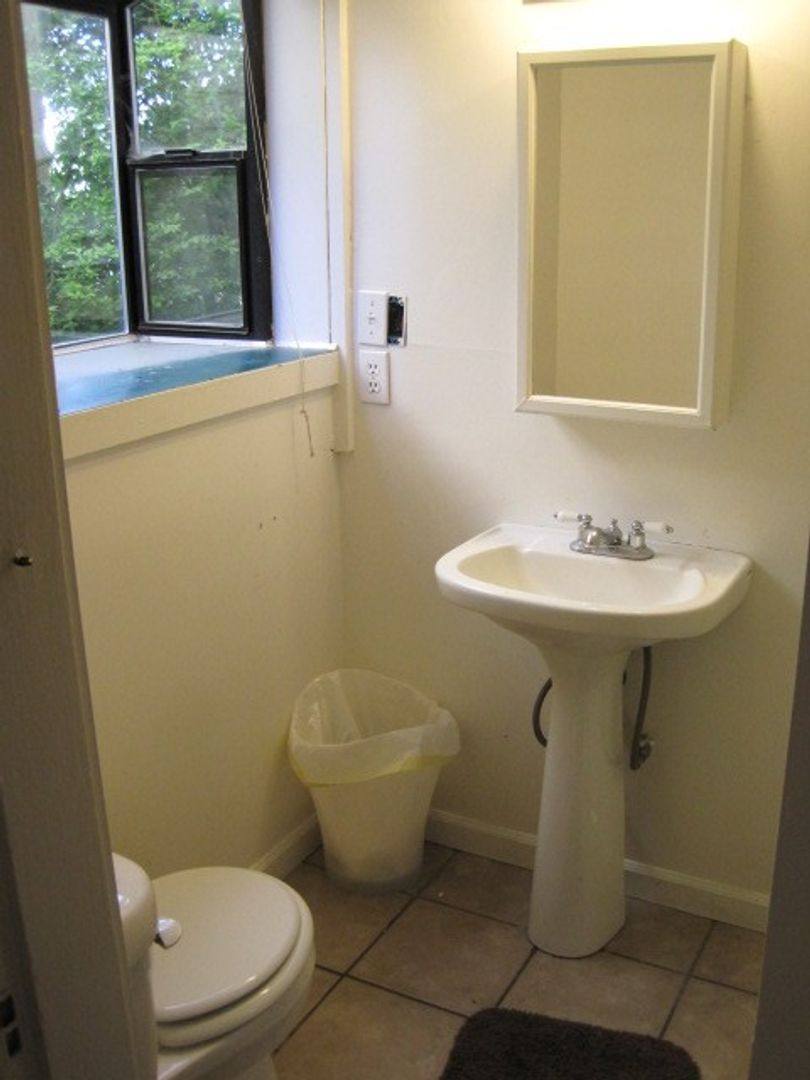 Apartment for rent at 5043 18th NE, Seattle, WA 98105