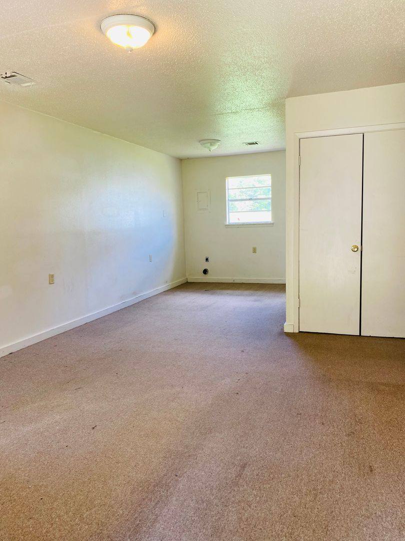 Apartment for rent at 530 Cecil Lane, Monroeville, AL 36460
