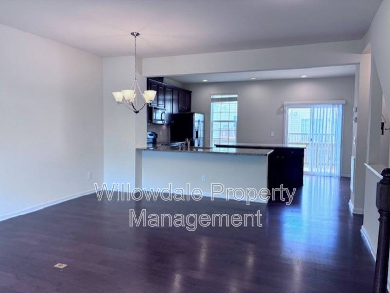 Townhouse for rent at 6025 Kentworth Dr, Holly Springs, NC 27540