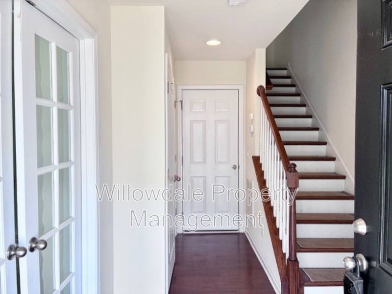 Townhouse for rent at 6025 Kentworth Dr, Holly Springs, NC 27540