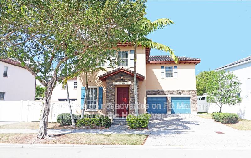 House for rent at 17027 SW 94th Way, Miami, FL 33196