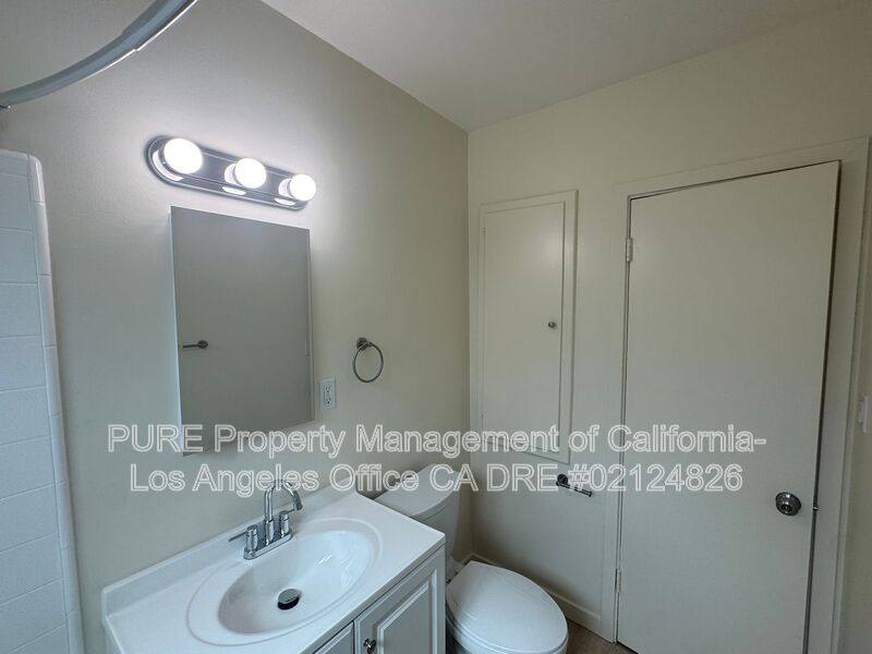 Apartment for rent at 4421 Murietta Ave #7, Sherman Oaks, CA 91423
