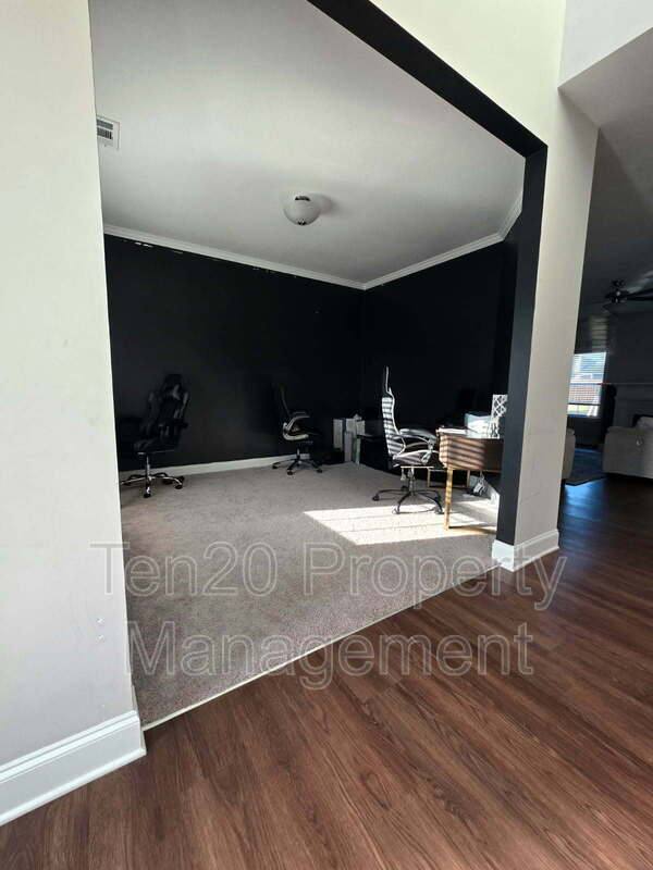 House for rent at 9976 Long Leaf Pine Dr, Midland, GA 31820