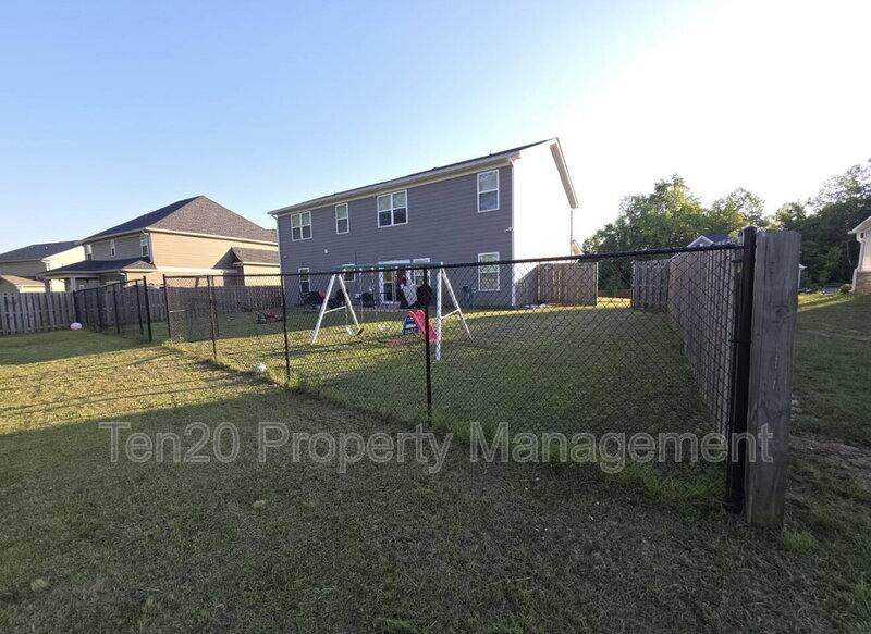 House for rent at 9976 Long Leaf Pine Dr, Midland, GA 31820