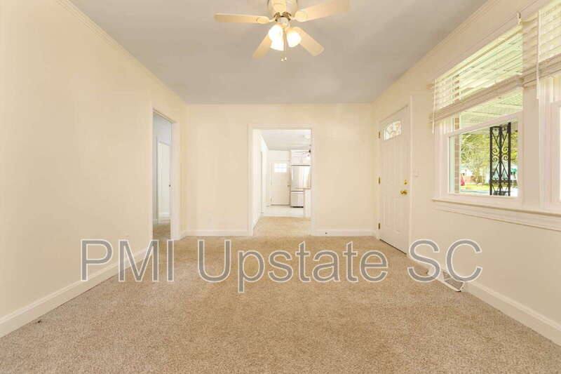 House for rent at 102 Tiffany Dr, Taylors, SC 29687