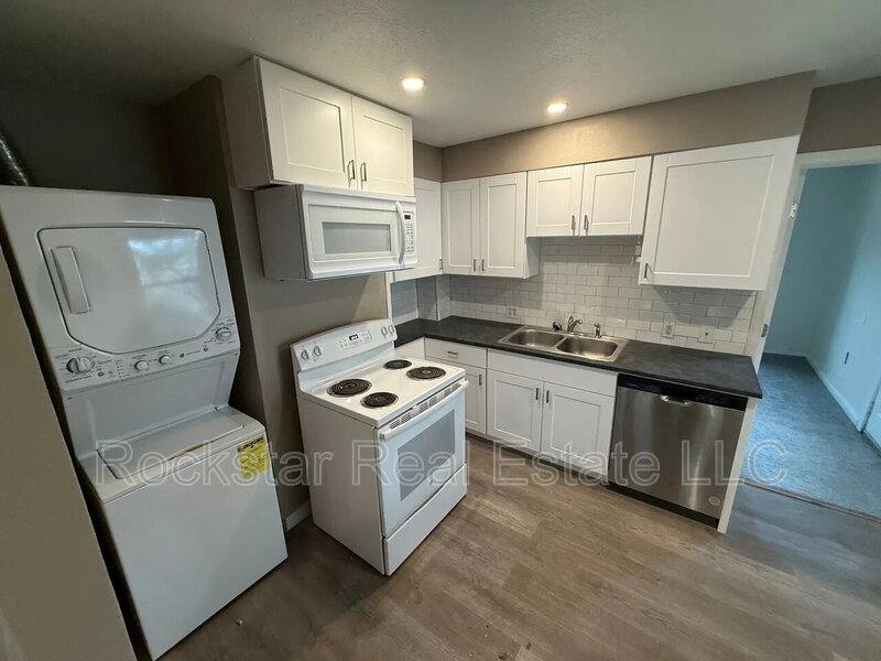 Apartment for rent at 9322 S Cheney-Spokane Rd, Spokane, WA 99224
