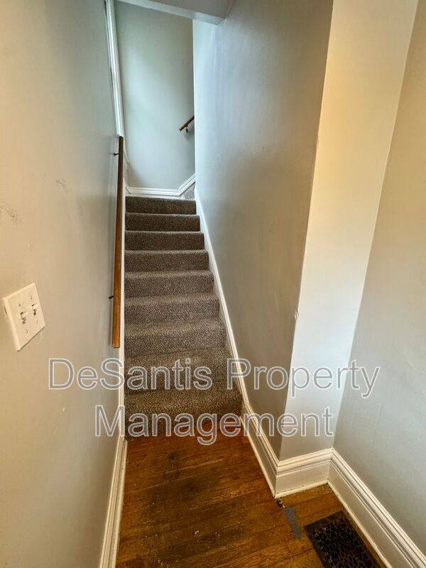 Apartment for rent at 111 S Ohio St #2, Pittsburgh, PA 15202