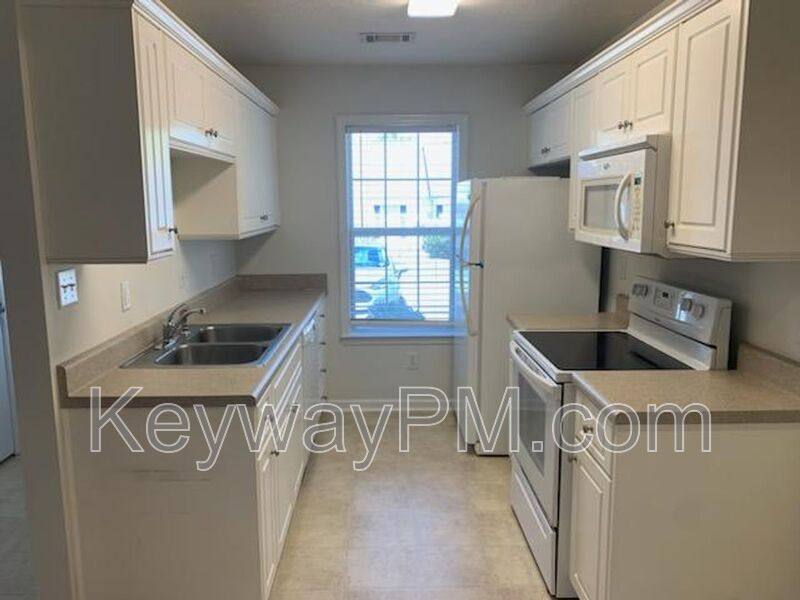 Townhouse for rent at 130 Bennington Lane, Aiken, SC 29803