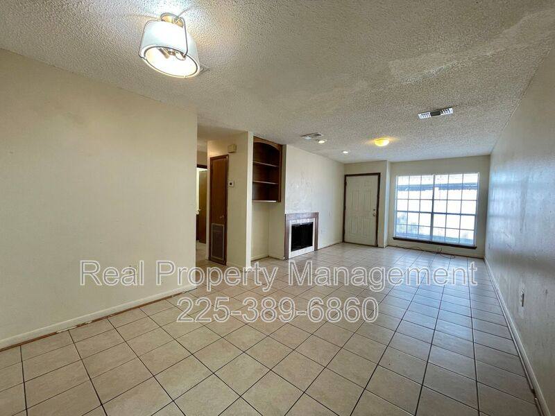 Apartment for rent at 10642 Stanley Aubin Lane #C, Baton Rouge, LA 70816