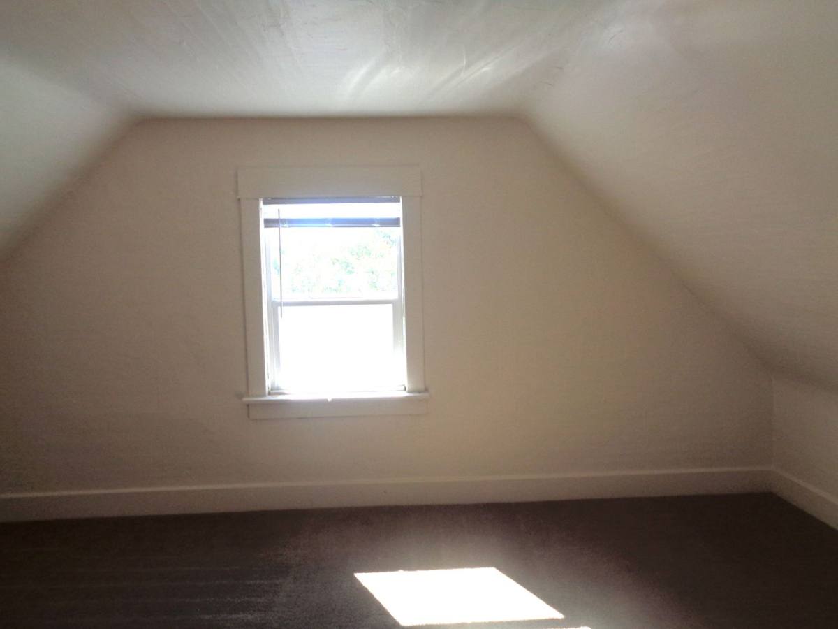 Apartment for rent at 1140 N, Lincoln, NE 68503