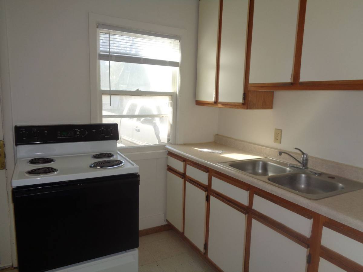Apartment for rent at 1140 N, Lincoln, NE 68503