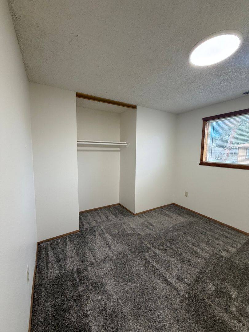 Apartment for rent at 3039 Kane St, Klamath Falls, OR 97603
