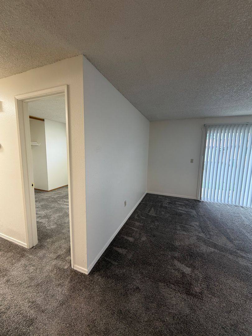 Apartment for rent at 3039 Kane St, Klamath Falls, OR 97603