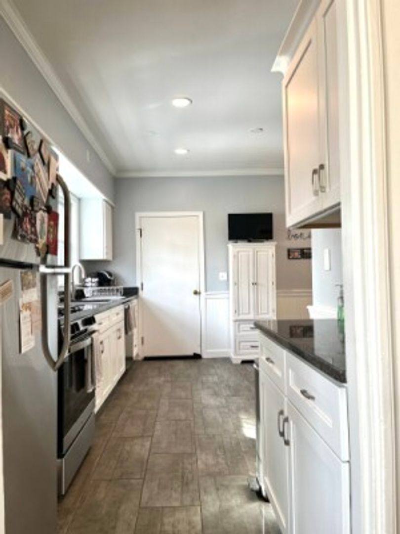 Apartment for rent at 41-43 N Crescent Circuit, Brighton, MA 02135
