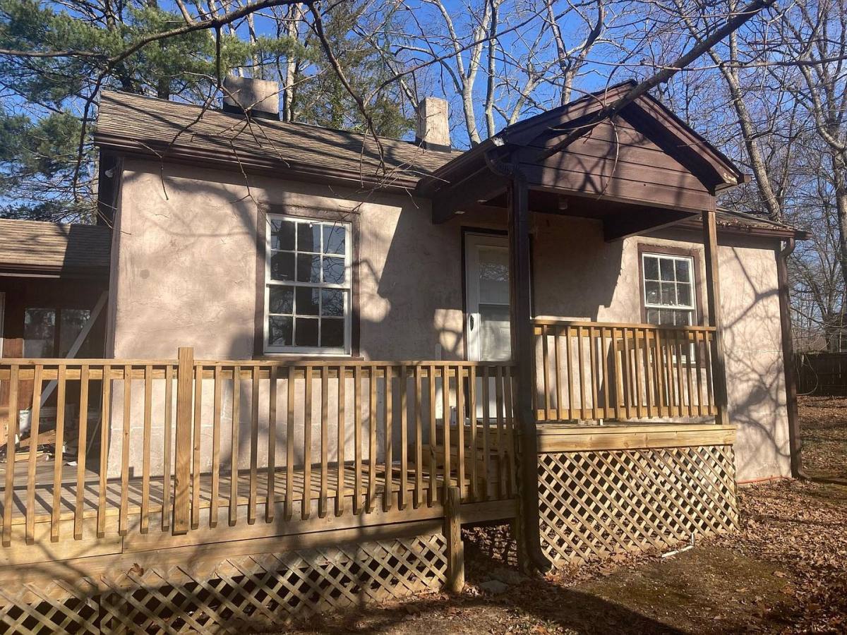 House for rent at 3261 University Parkway #B, Winston Salem, NC 27106
