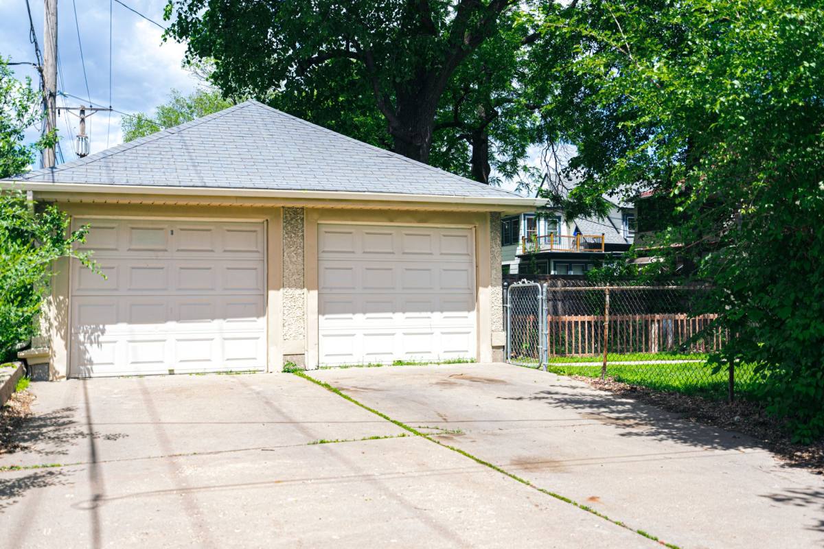 Townhouse for rent at 3450 Harriet Ave, Minneapolis, MN 55408