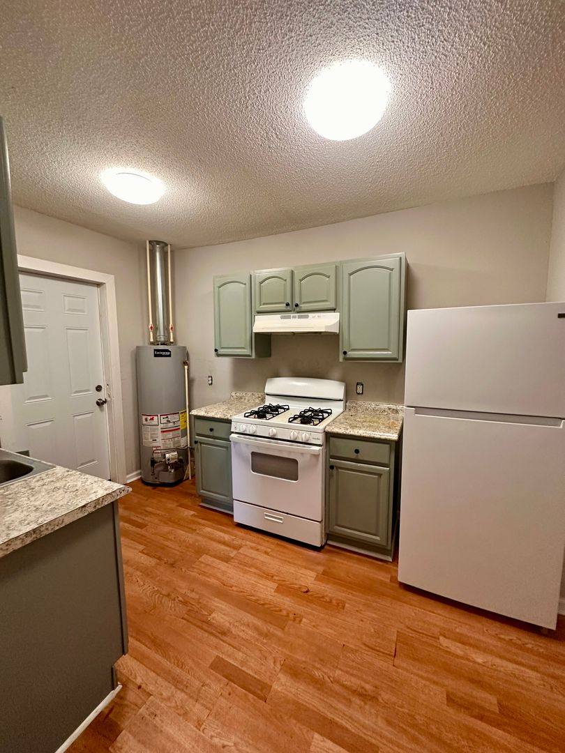 Apartment for rent at 3742 3748 Ogg Ave, Brunswick, GA 31520