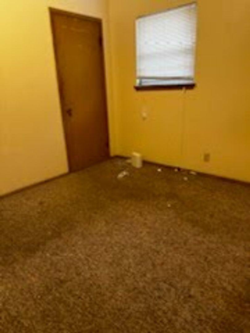 Apartment for rent at 4800 W Hampton Ave, Milwaukee, WI 53218