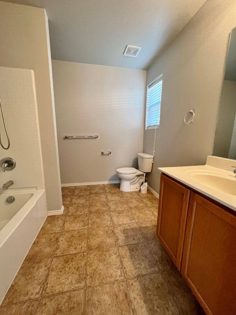 House for rent at 5825 Mountain Bluff Dr, Fort Worth, TX 76179