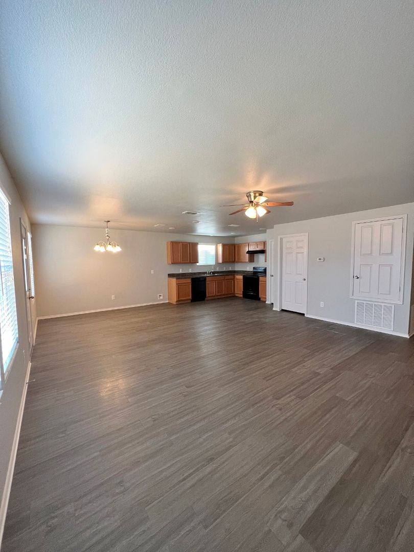 House for rent at 5825 Mountain Bluff Dr, Fort Worth, TX 76179