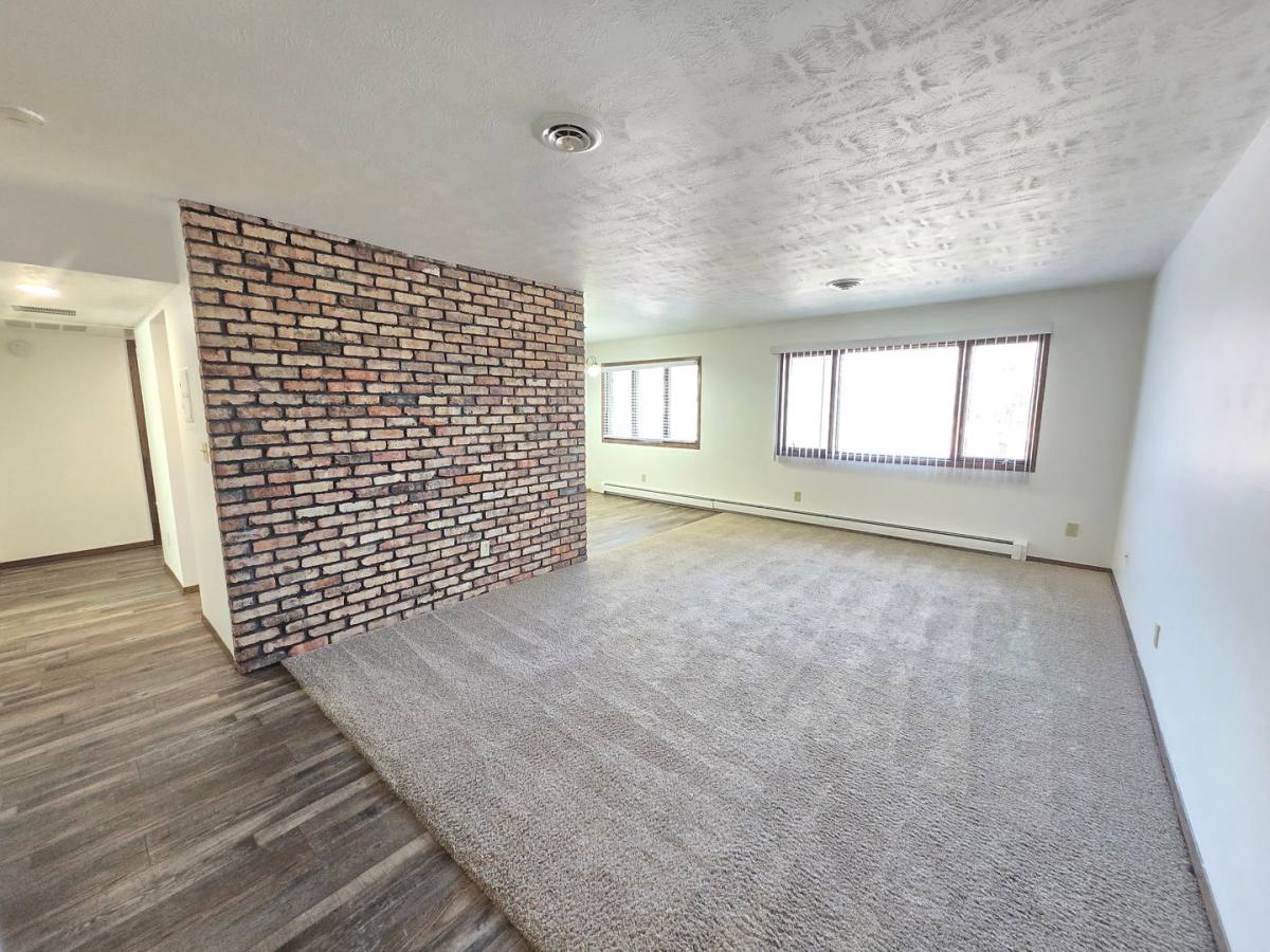 Apartment for rent at 1804 S Stephen Ave, Sioux Falls, SD 57103